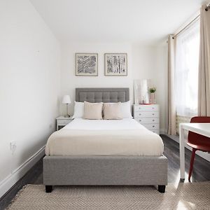 Studio met een King Size Bed